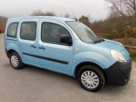 RENAULT Kangoo 1.6 16V Extreme